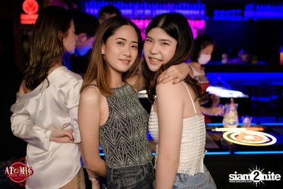 FatCat นำเสนอ Hip Hop Smash ที่ อะตอมมิก เบียร์ปอง — photo 97