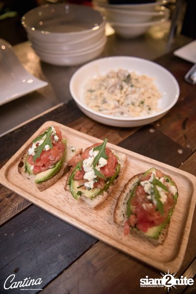 Cantina Acustica ft. Pree Asvaraksha at Cantina Wine Bar  — photo 44