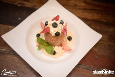 Cantina Acustica ft. Pree Asvaraksha at Cantina Wine Bar  — photo 53
