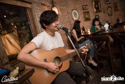 Cantina Acustica ft. Pree Asvaraksha at Cantina Wine Bar  — photo 85