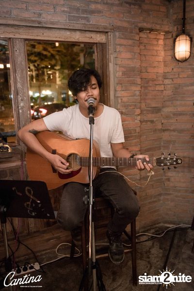 Cantina Acustica ft. Pree Asvaraksha at Cantina Wine Bar  — photo 86