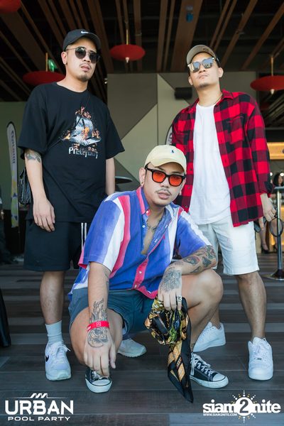 Urban Pool Party The Reunion ที่ เรดสแควร์ รูฟท็อป บาร์ — photo 28