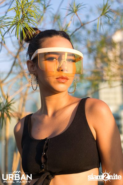 Urban Pool Party The Reunion ที่ เรดสแควร์ รูฟท็อป บาร์ — photo 40