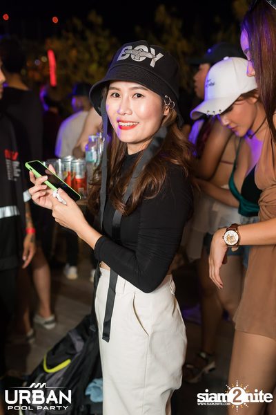 Urban Pool Party The Reunion ที่ เรดสแควร์ รูฟท็อป บาร์ — photo 179