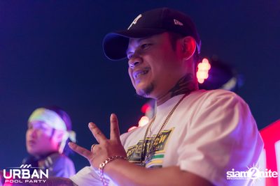 Urban Pool Party The Reunion ที่ เรดสแควร์ รูฟท็อป บาร์ — photo 244