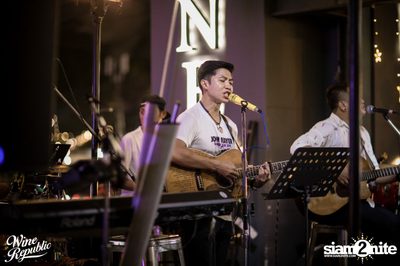 Ben Chalatit at Wine Republic — photo 11
