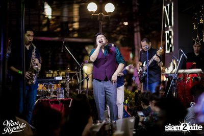Ben Chalatit at Wine Republic — photo 49