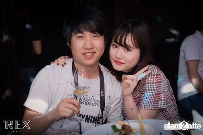 And So It Begins ที่ เร็กซ์ — photo 29