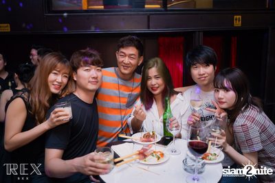 And So It Begins ที่ เร็กซ์ — photo 89