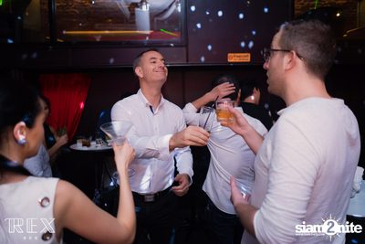 And So It Begins ที่ เร็กซ์ — photo 142