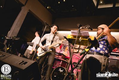 Polycat Live ที่ บีกิน บาร์ — photo 152