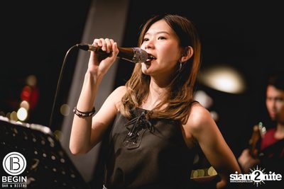 Polycat Live ที่ บีกิน บาร์ — photo 230