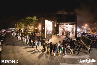 Gavin D x Og-anic x Lazyloxy ที่ บรองซ์ — photo 2