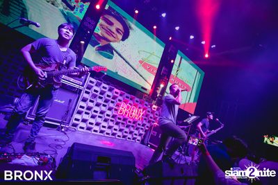 Gavin D x Og-anic x Lazyloxy ที่ บรองซ์ — photo 17