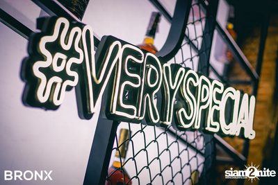 Gavin D x Og-anic x Lazyloxy ที่ บรองซ์ — photo 32