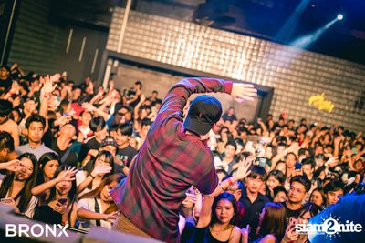 Gavin D x Og-anic x Lazyloxy ที่ บรองซ์ — photo 62