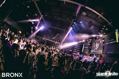 Gavin D x Og-anic x Lazyloxy ที่ บรองซ์ — photo 73