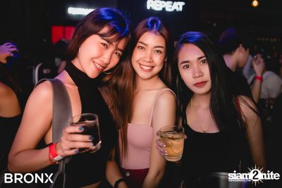 Gavin D x Og-anic x Lazyloxy ที่ บรองซ์ — photo 118