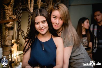 Friday Night at Ainu Bar — photo 13