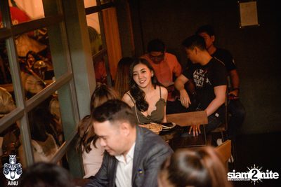Friday Night at Ainu Bar — photo 32