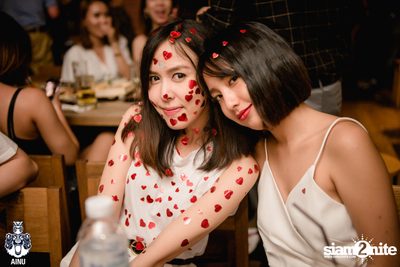 Friday Night at Ainu Bar — photo 64