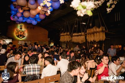 Friday Night at Ainu Bar — photo 102
