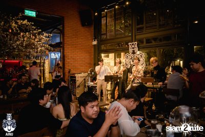 Friday Night at Ainu Bar — photo 119