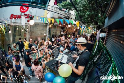 Carnival Street Party at Havana Social — photo 73