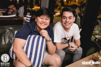 Phum Viphurit ที่ บีกิน บาร์ — photo 32