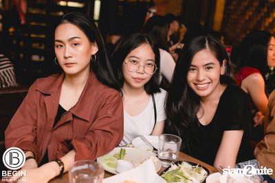Phum Viphurit ที่ บีกิน บาร์ — photo 41