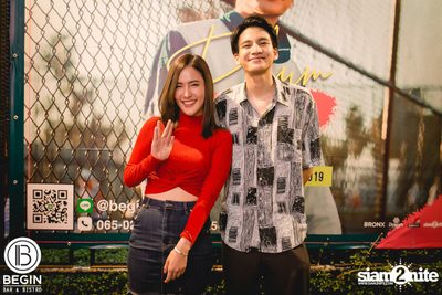 Phum Viphurit ที่ บีกิน บาร์ — photo 122