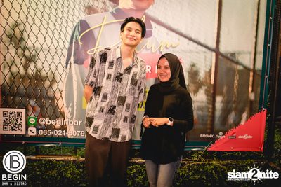 Phum Viphurit ที่ บีกิน บาร์ — photo 136