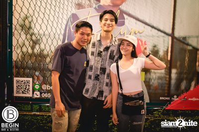 Phum Viphurit ที่ บีกิน บาร์ — photo 138