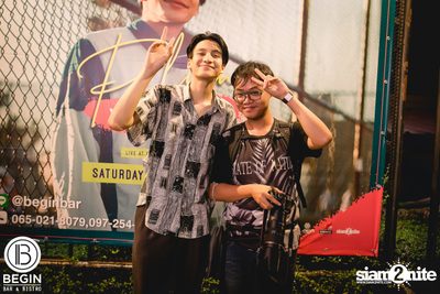 Phum Viphurit ที่ บีกิน บาร์ — photo 150