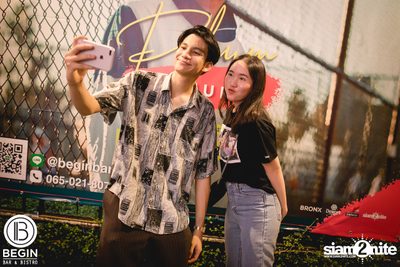 Phum Viphurit ที่ บีกิน บาร์ — photo 156