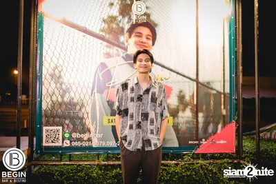 Phum Viphurit ที่ บีกิน บาร์ — photo 159