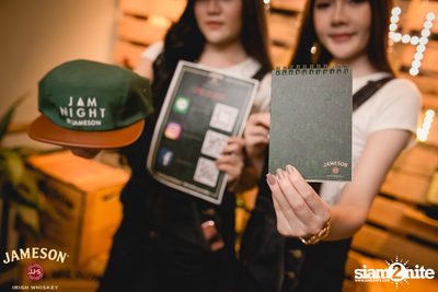 Jam Night by Jameson - Tor Saksit x Ink Waruntorn at Baan Puen Ekkamai — photo 33