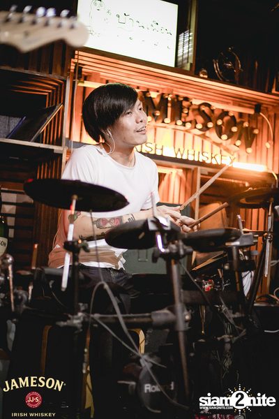 Jam Night by Jameson - Tor Saksit x Ink Waruntorn at Baan Puen Ekkamai — photo 77