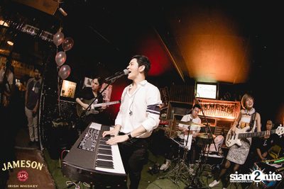 Jam Night by Jameson - Tor Saksit x Ink Waruntorn at Baan Puen Ekkamai — photo 172