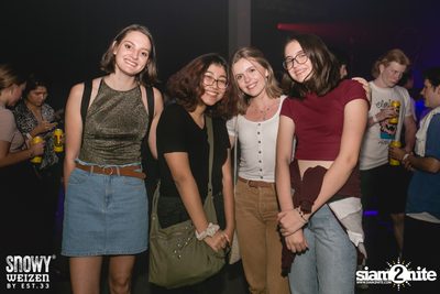 Snowy นำเสนอ Clairo Live in Bangkok ที่ นครินทร์ สเปซ — photo 13