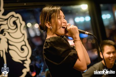 New Jiew at AINU Bar — photo 38