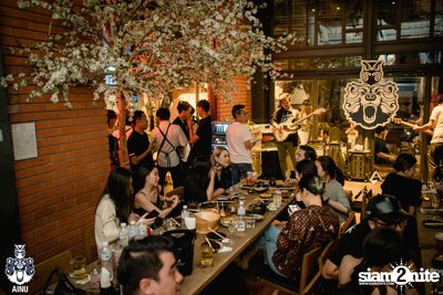 New Jiew at AINU Bar — photo 62