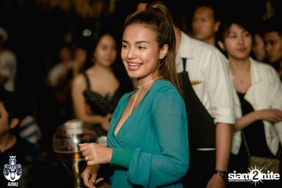 New Jiew at AINU Bar — photo 74