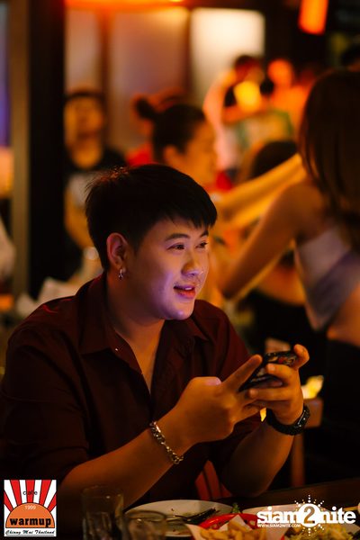 พิม์ The Voice ที่ วอร์ม อัพ คาเฟ่ เชียงใหม่ — photo 89