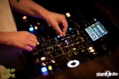 POP Life presents: Guilty Pleasures at Game Over Lounge — photo 4