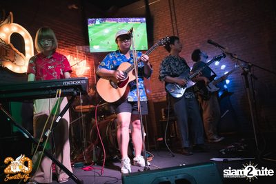 Whal & Dolph x Moving and Cut at 20Something Bar — photo 42