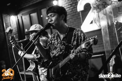 Whal & Dolph x Moving and Cut at 20Something Bar — photo 47