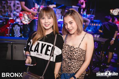 Retrospect ที่ บรองซ์ — photo 16