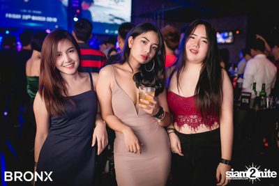 Retrospect ที่ บรองซ์ — photo 30