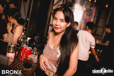 Retrospect ที่ บรองซ์ — photo 103